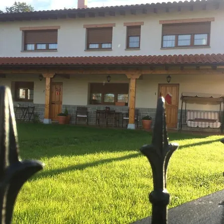 La Llastra De Garana Llanes